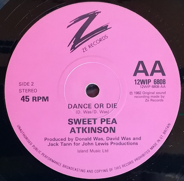 Sweet Pea Atkinson - Don't Walk Away / Dance Or Die (12") (Very Good Plus (VG+)) - Image 4